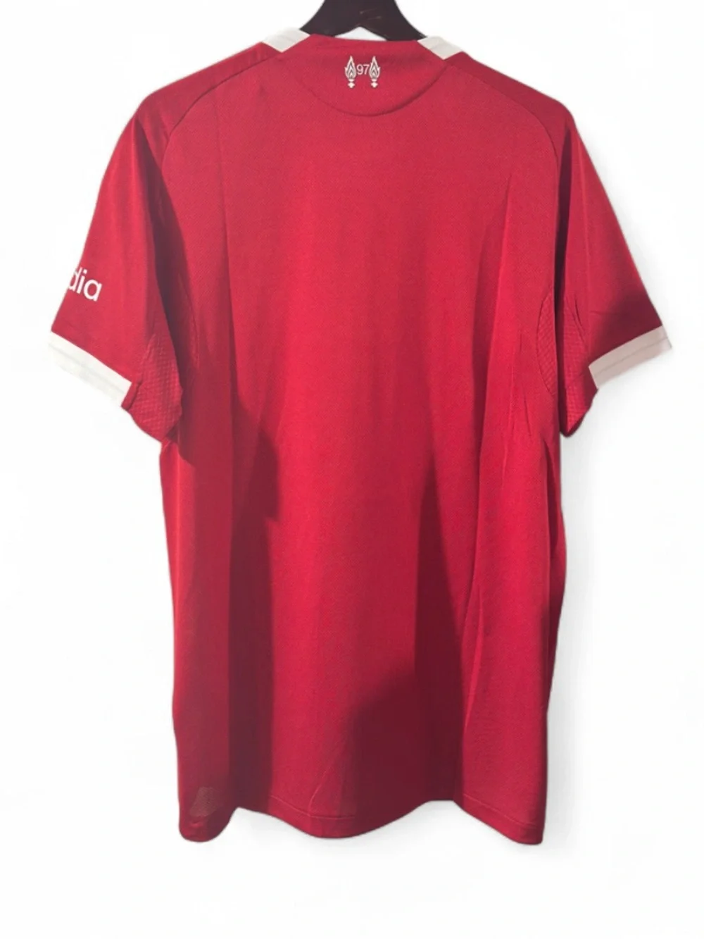 adidas Authentic Liverpool FC Home Soccer Jersey Size Men’s Large (NWT)
